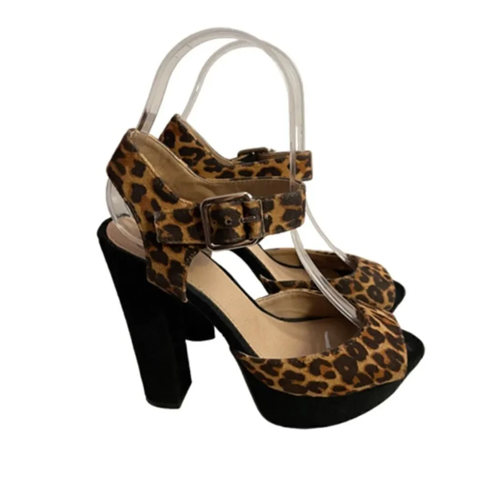 SM Leopard Platform Shoes Size 6
